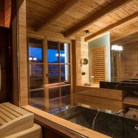 8bdr Beautiful Chalet In Kitzbuehel- If You Want To Book, Please Contact On Wh-ats-app - 0034-605-434-371 !!!! * 아우라흐 바이 키츠뷔엘