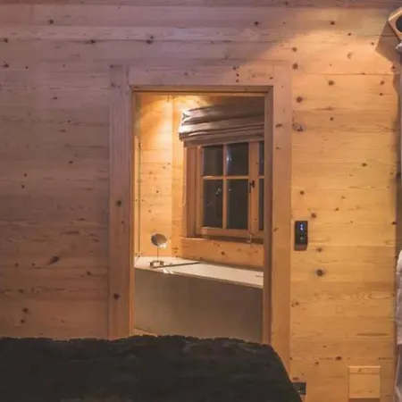 8bdr Beautiful Chalet In Kitzbuehel- If You Want To Book, Please Contact On Wh-ats-app - 0034-605-434-371 !!!! 빌라