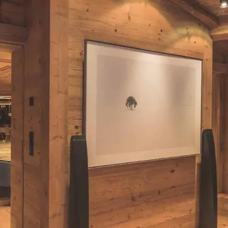 8bdr Beautiful Chalet In Kitzbuehel- If You Want To Book, Please Contact On Wh-ats-app - 0034-605-434-371 !!!!
